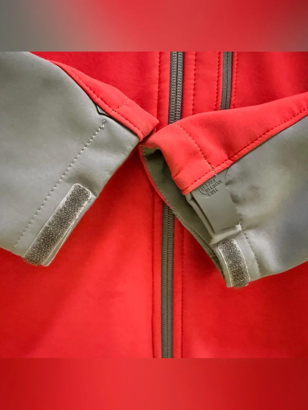 The North Face Apex Bionic Soft Shell Jacket Gray Red WindWall Full Zip Men’s M